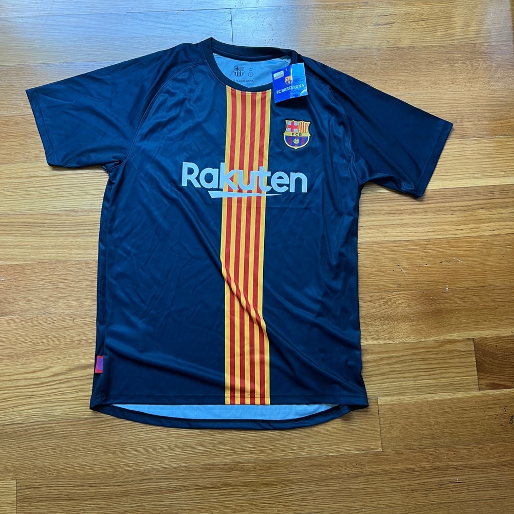 FC Barcelona jersey in navy size large